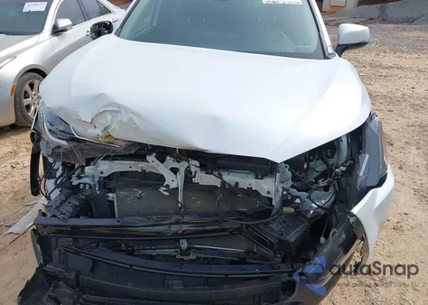 2022 Toyota Corolla Cross Le из США, поврежденный, VIN 7MUBAAAG6NV021369